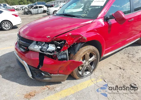 2016 Dodge Journey Crossroad z USA, uszkodzony, nr VIN 3C4PDCGB9GT158295